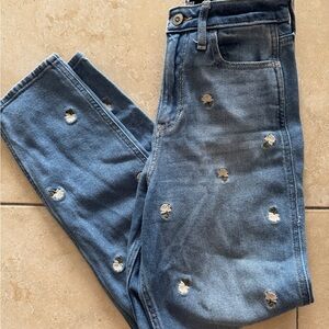 Hollister Jeans - White Embroidered Flowers